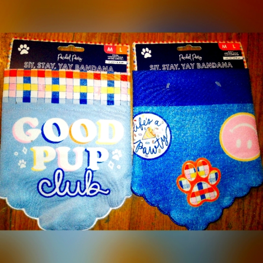 Brand new medium large dog bandanas that go over collar